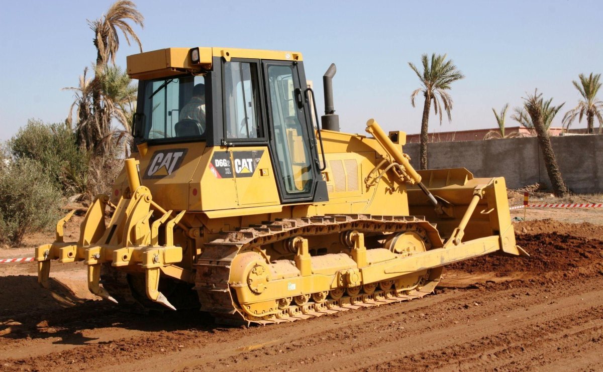 Бульдозер Caterpillar d6