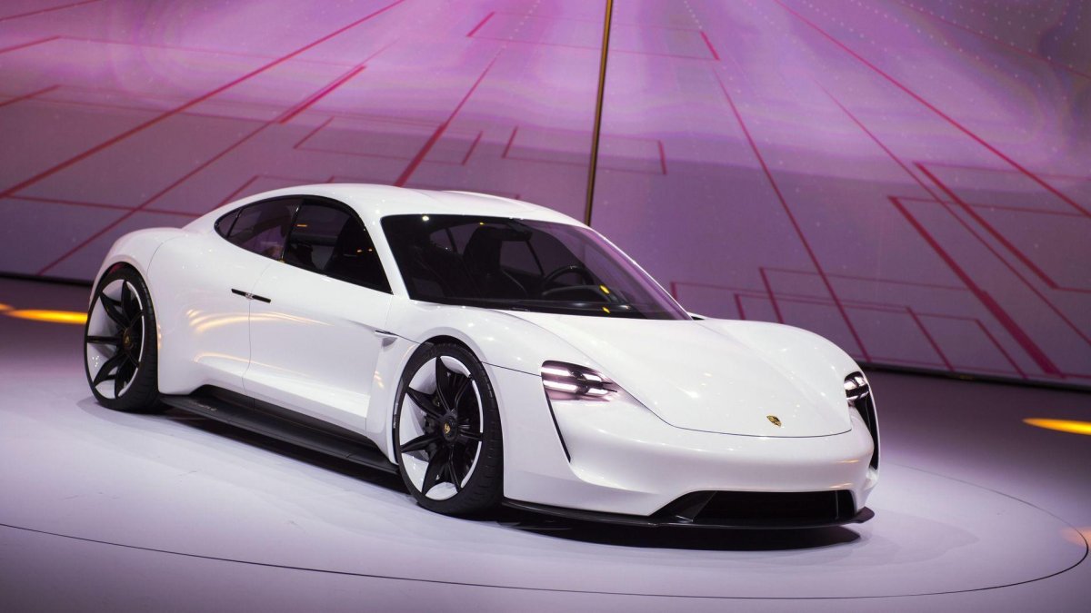 Порше электрокар