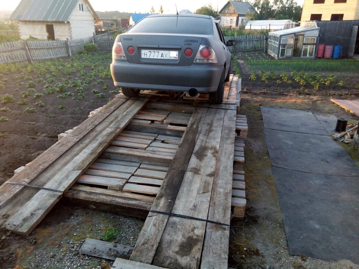 Эстакада из швеллера 12п