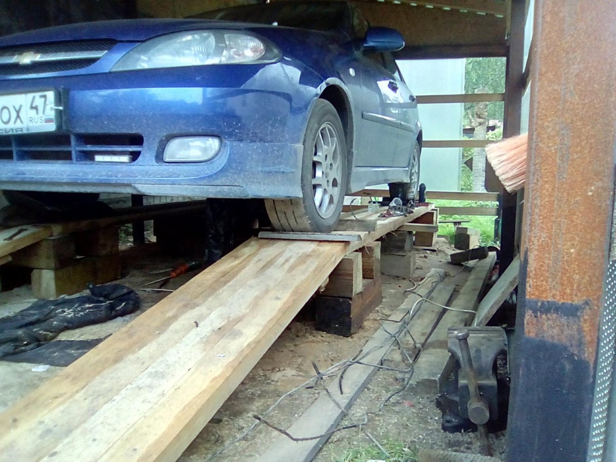 Мини эстакада для ВАЗ 2110