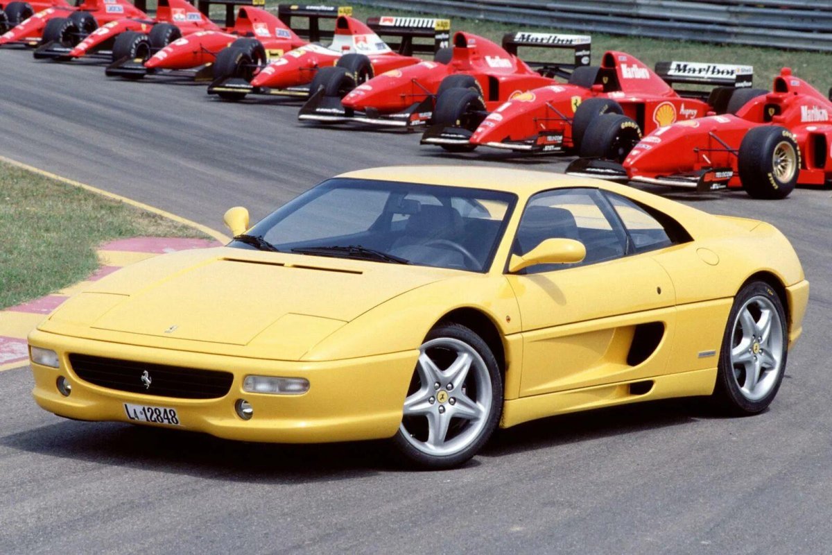 Феррари f355