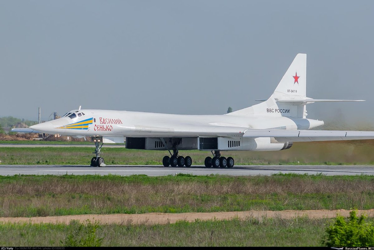 Ту-160 пассажирский самолёт