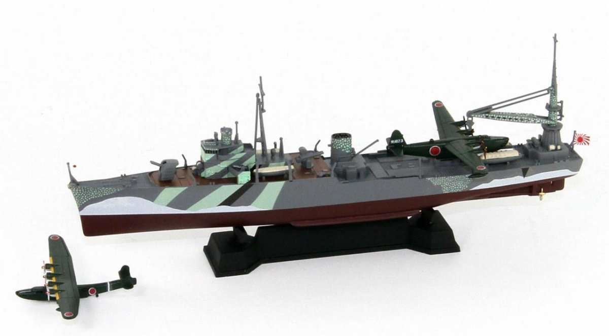 Титосэ гидроавианосец