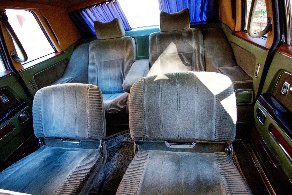 ГАЗ-14 Чайка лимузин