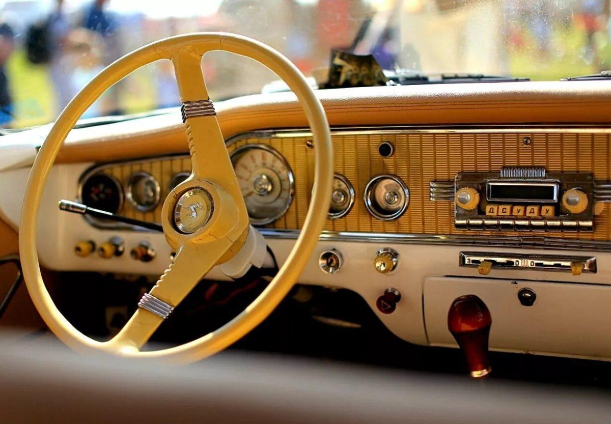 Приборная панель ГАЗ 13 Чайка