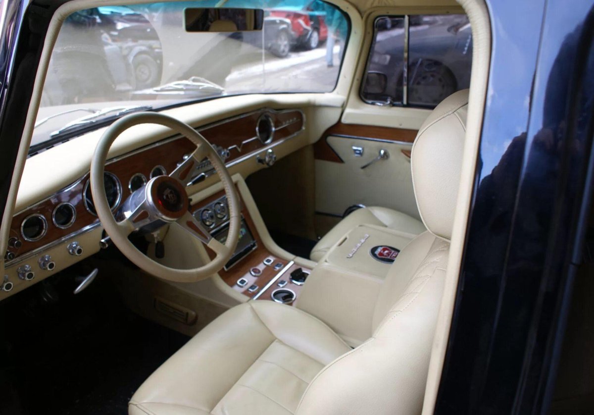 ГАЗ 13 салон