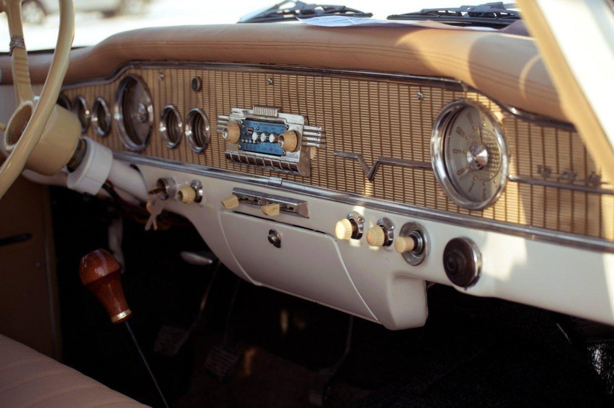 ГАЗ 13 салон