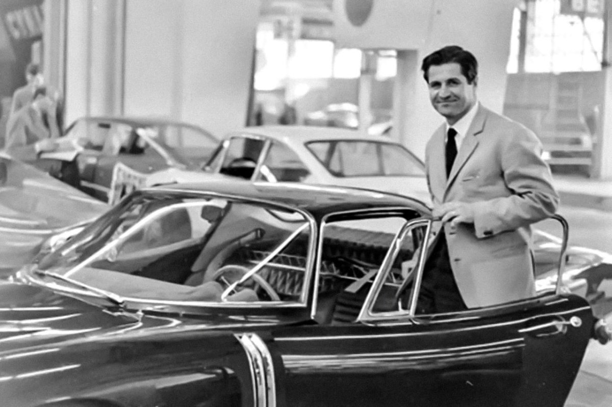 Автомобиль Bizzarrini Manta (1968)