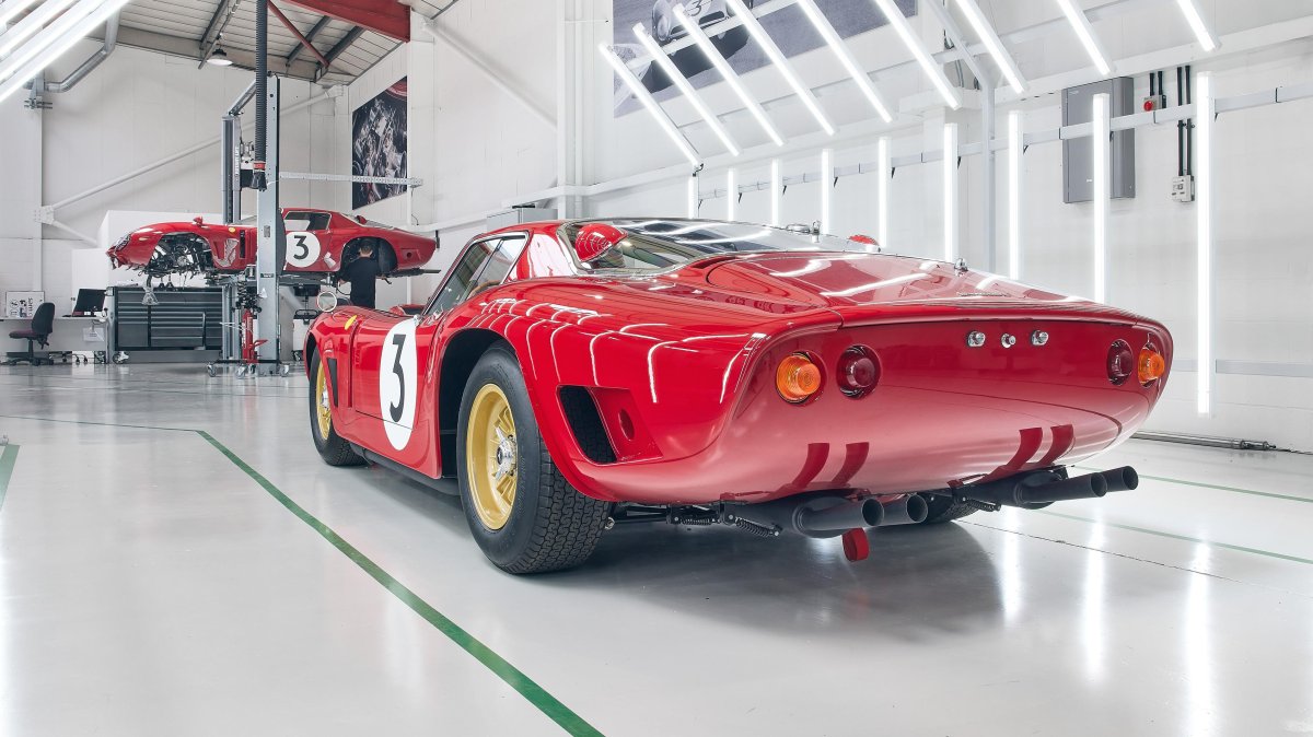 Bizzarrini 5300 gt Corsa Revival