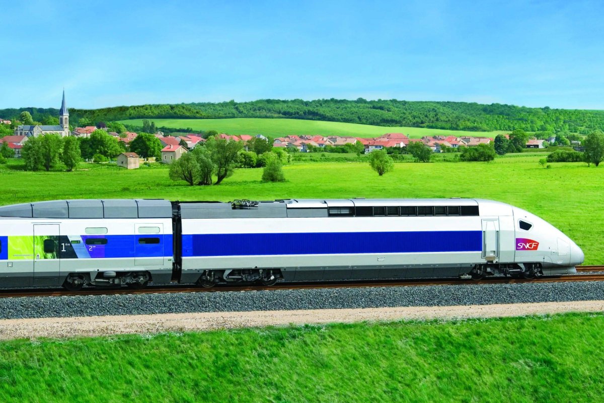 Французский поезд TGV