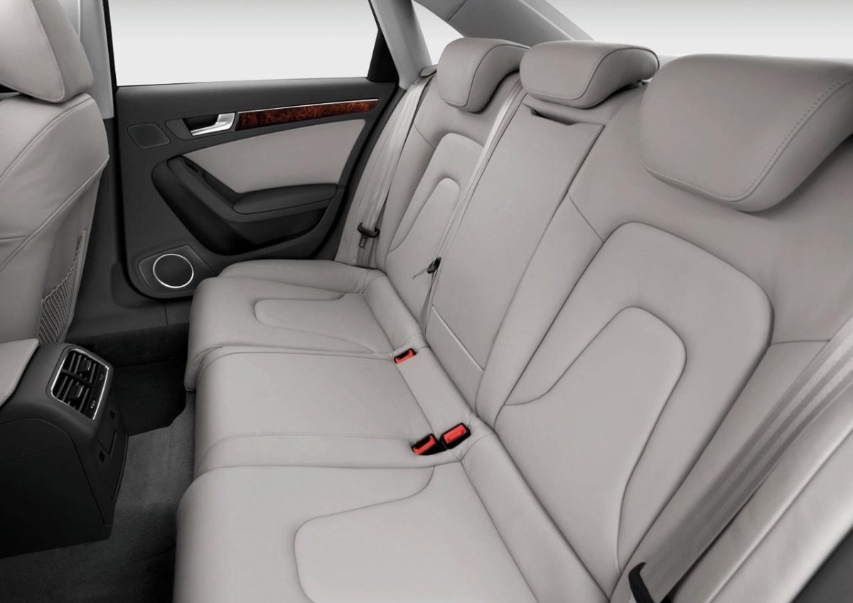 Audi a1 салон сзади