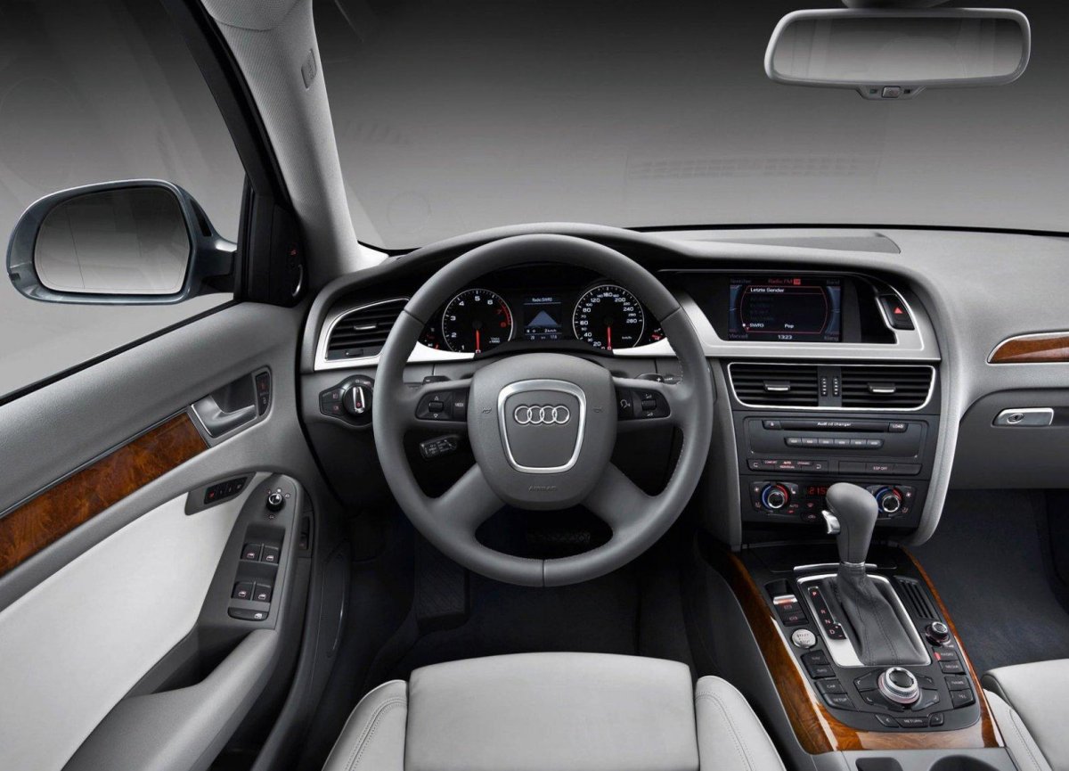 Audi a4 IV b8 салон