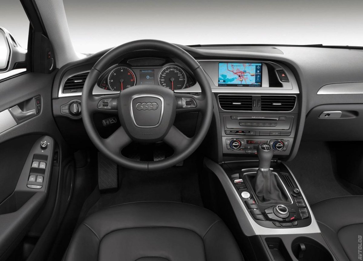 Audi a4 IV b8 салон