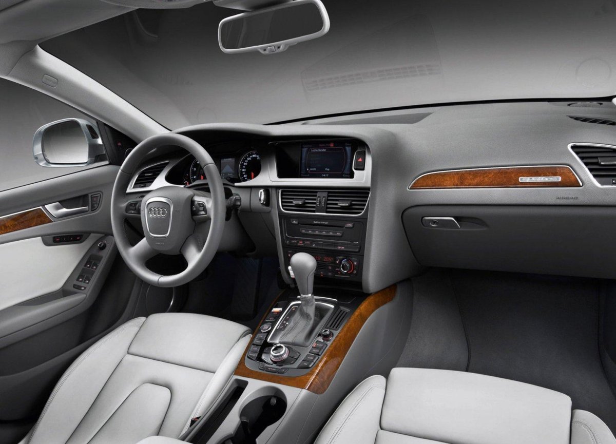 Audi a4 2011