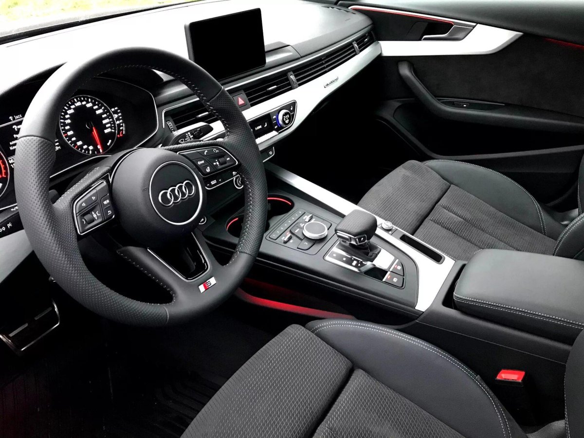 Audi a4 b9 Interior