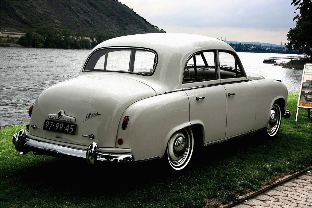 Borgward Hansa 1800