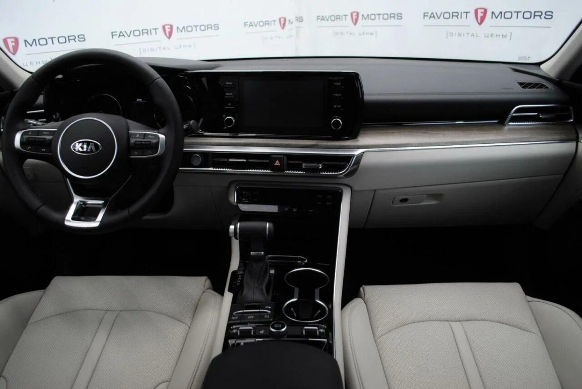 Kia k5 салон