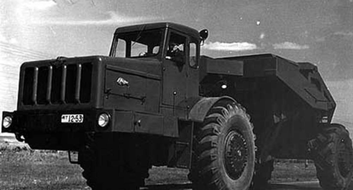 Скрепер МОАЗ 529