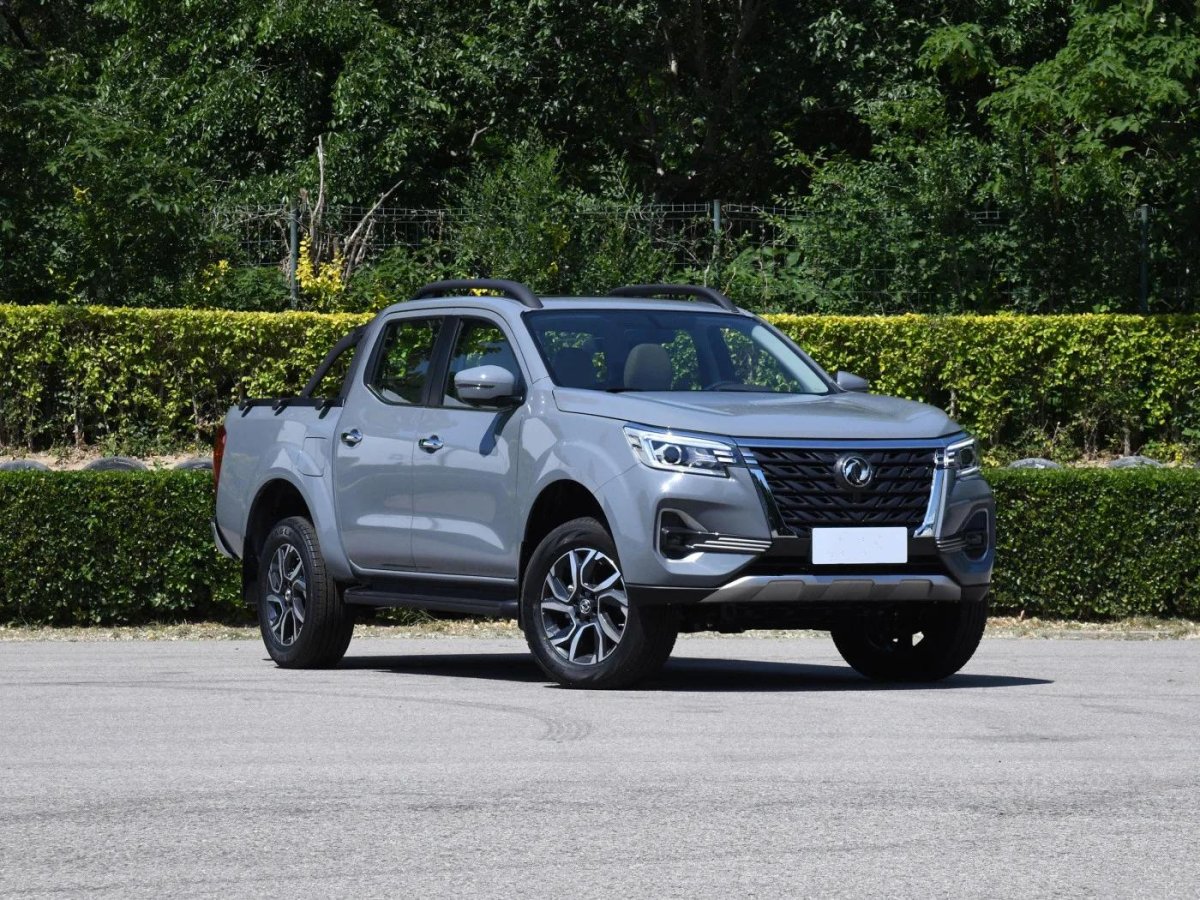 Nissan Navara 2022