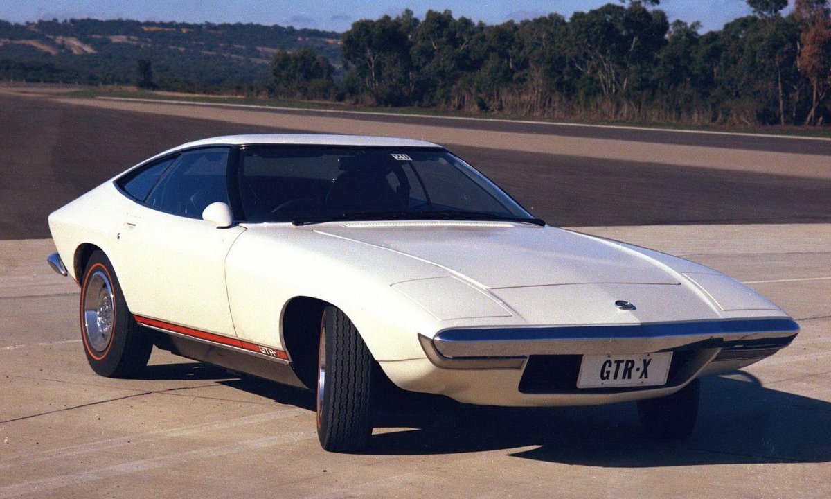 Холден торана