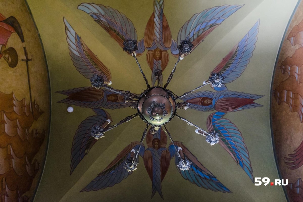 Шестикрылые Серафимы