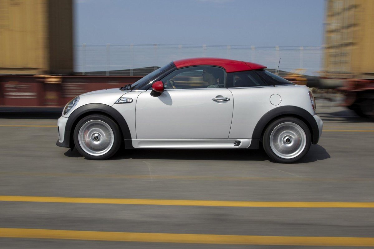 Mini Cooper Coupe 2012