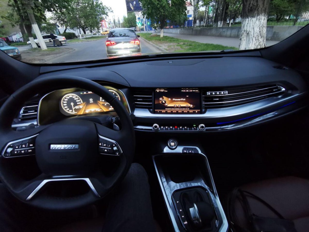 Панель Хавал ф7