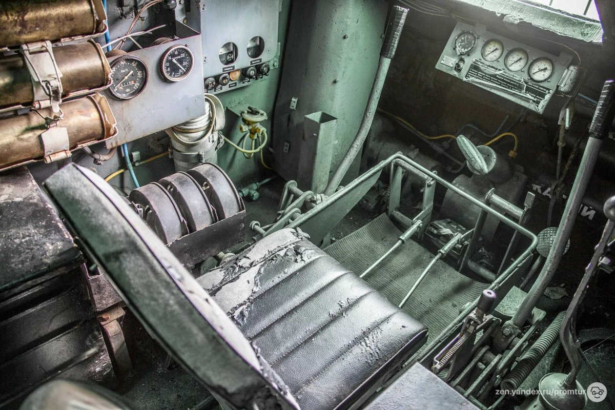 Салон танка т 34 85