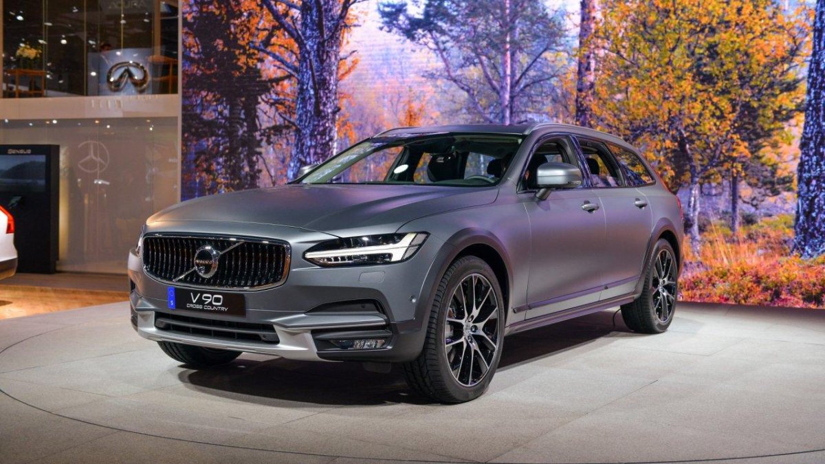 Volvo универсал v90 Cross Country