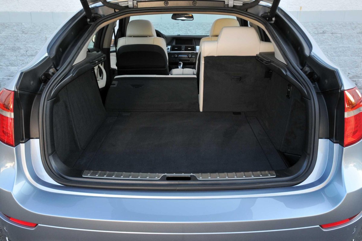 Габариты багажника BMW x6 e71