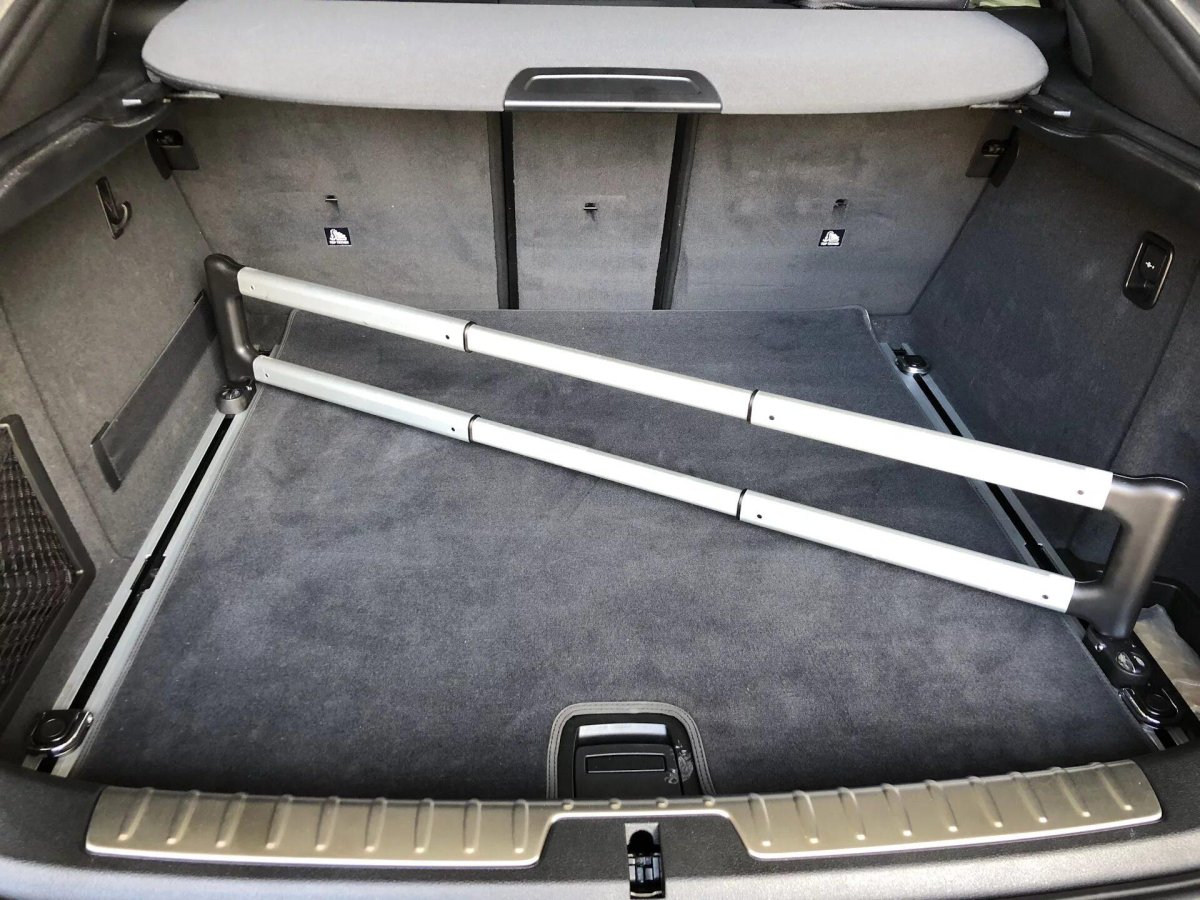 Крепление груза в багажник BMW x5