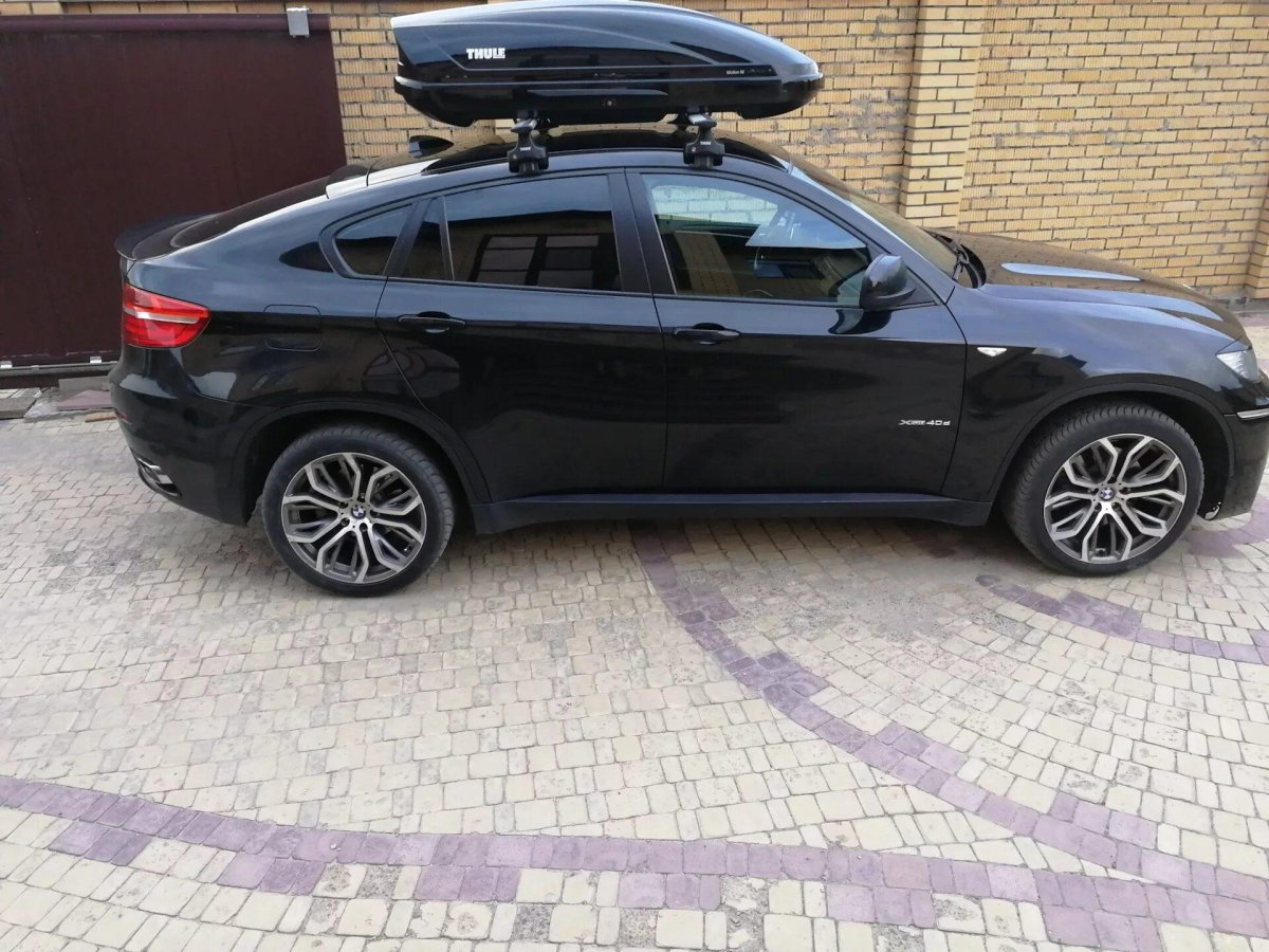 Багажник Thule BMW x6