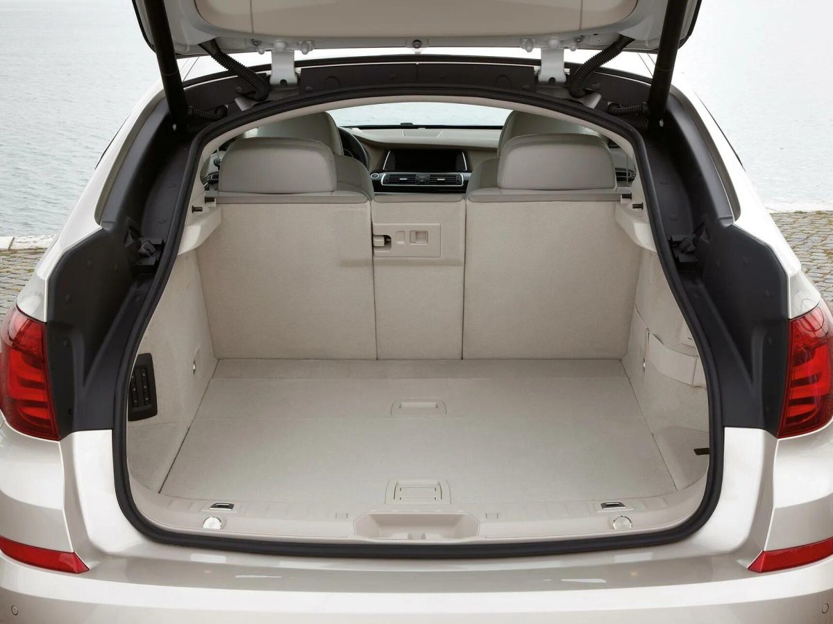 BMW 5 gt багажник