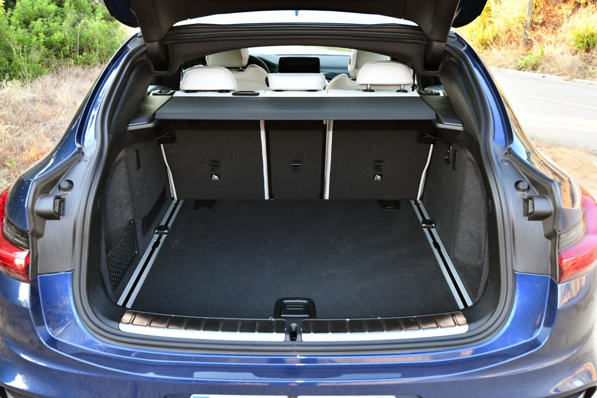 BMW x4 багажник