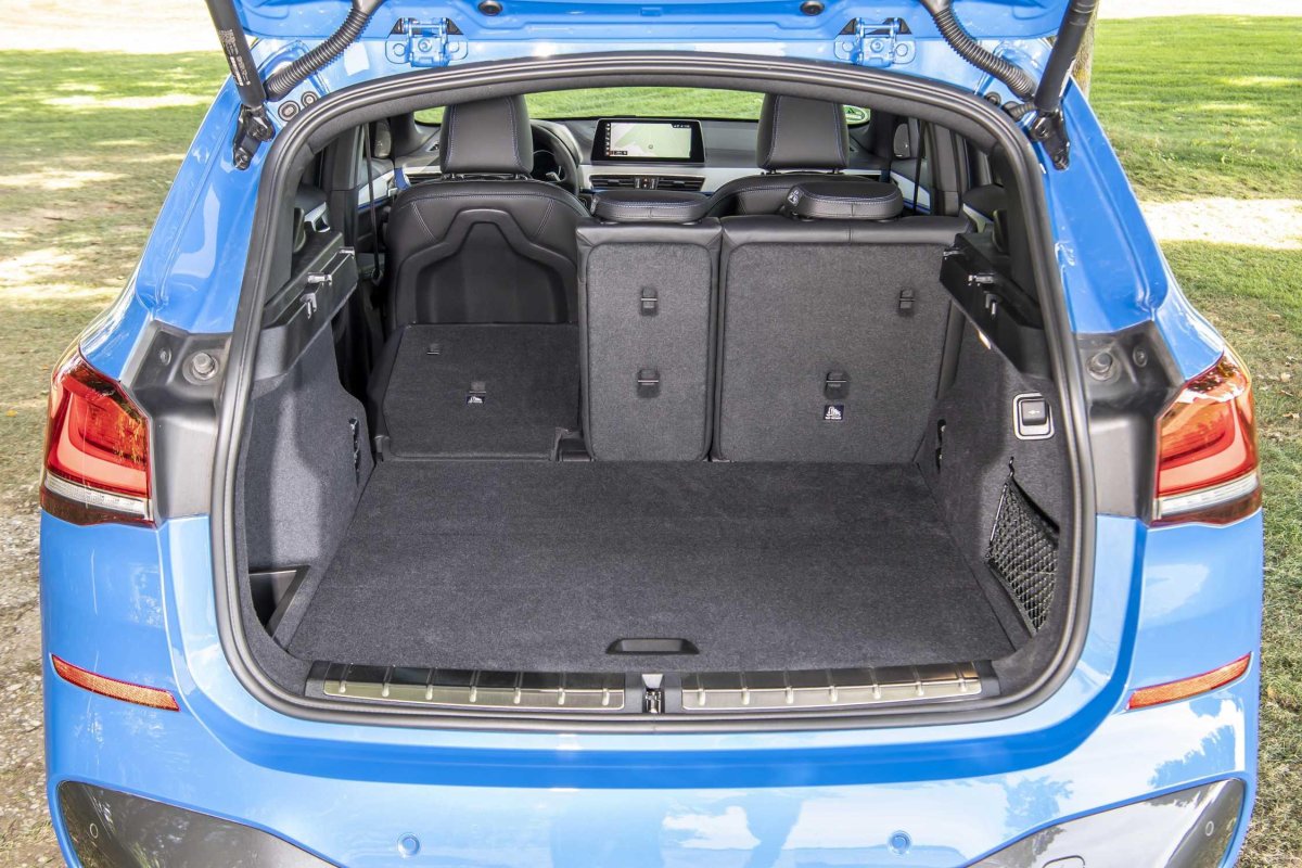 BMW x1 багажник