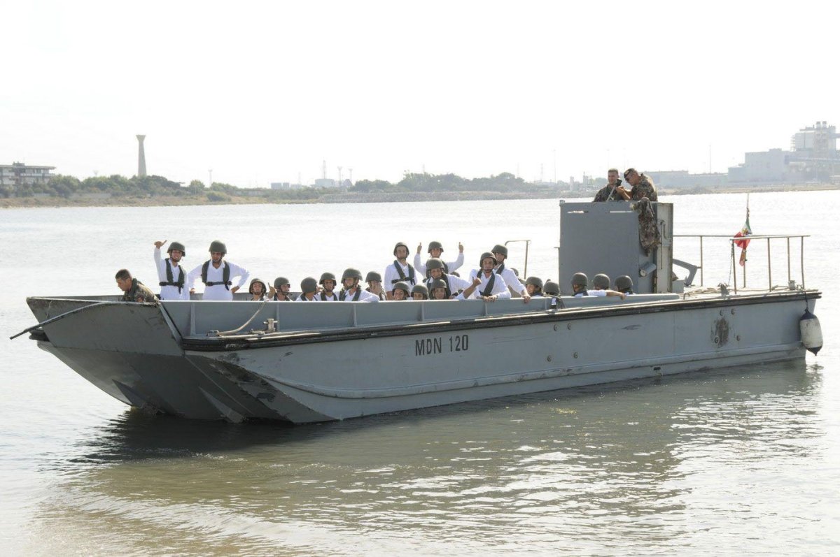 LCVP десантный катер