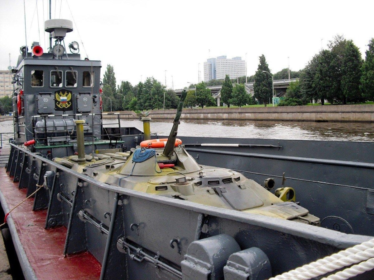 Десантный катер 1176