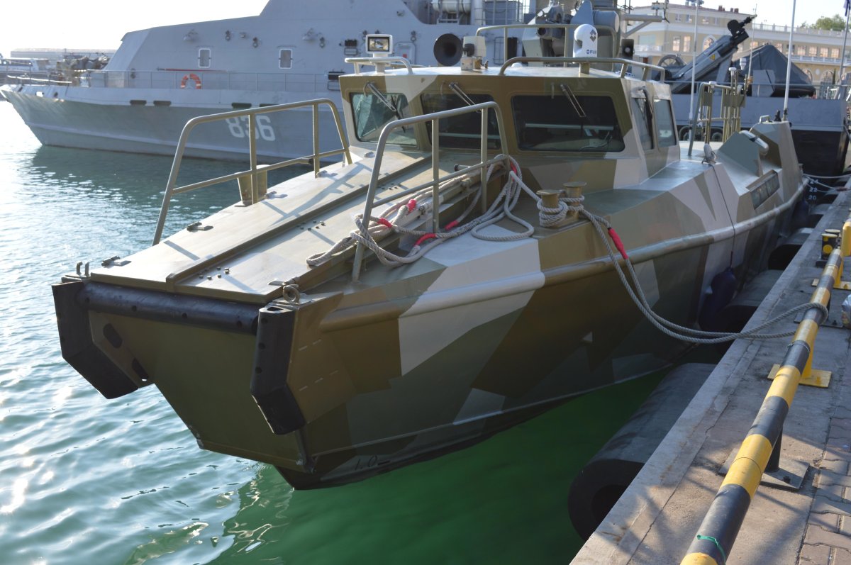 Патрульный катер 03160