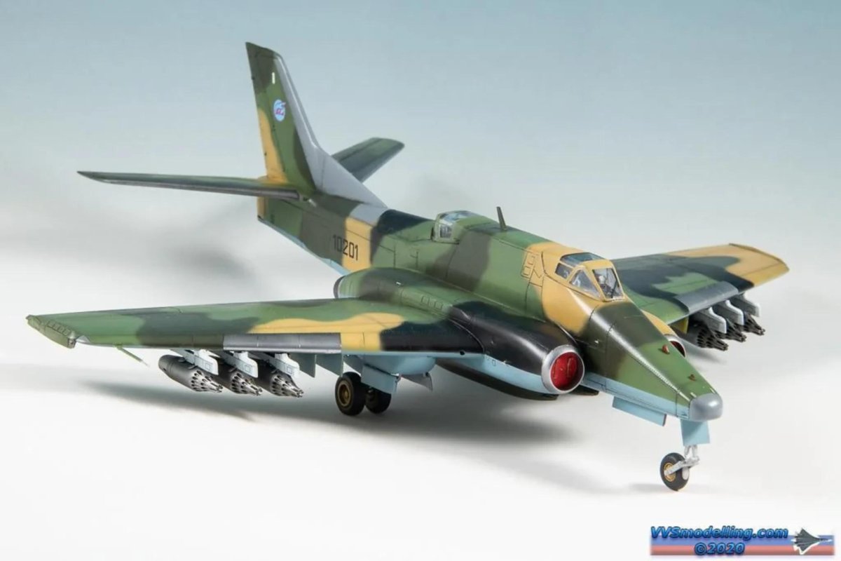 Тяжелый Штурмовик ил-102