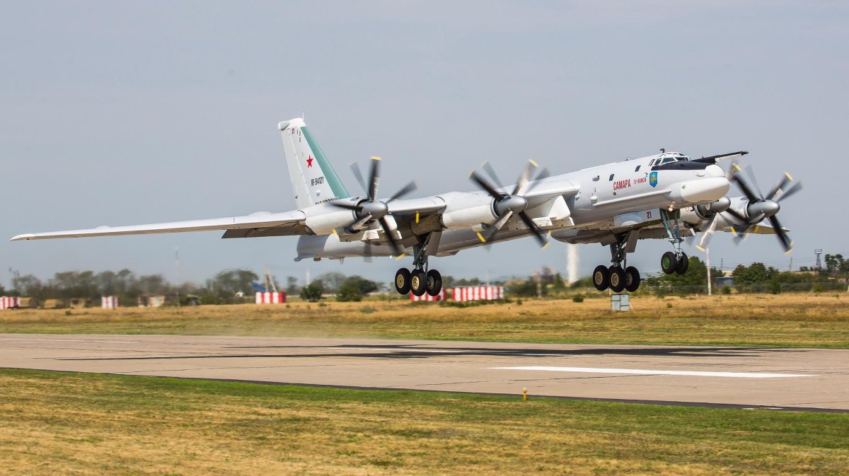 Турбовинтовой самолет ту 95