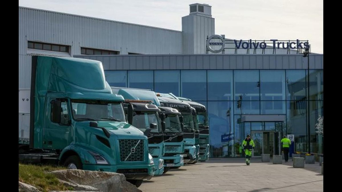 Завод Вольво в Швеции фото