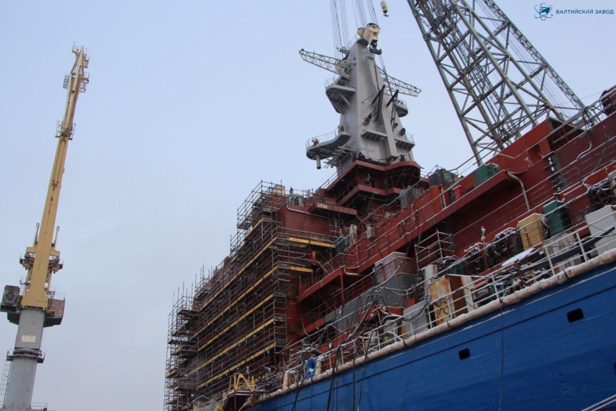 Атомный ледокол Якутия