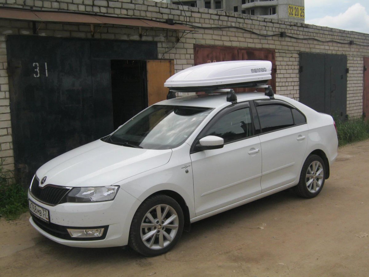 Автобокс на Шкода Рапид 2020