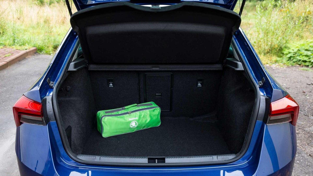 Шкода Рапид 2021 багажник