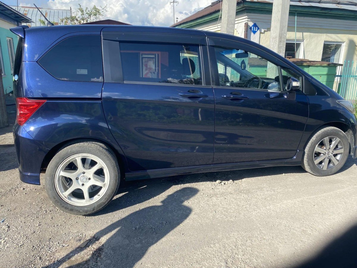 Honda freed на 16 колесах