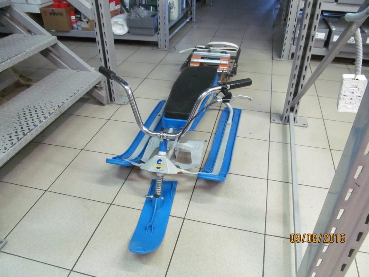 Электроснегокат Sambit SNOWRUNNER 300