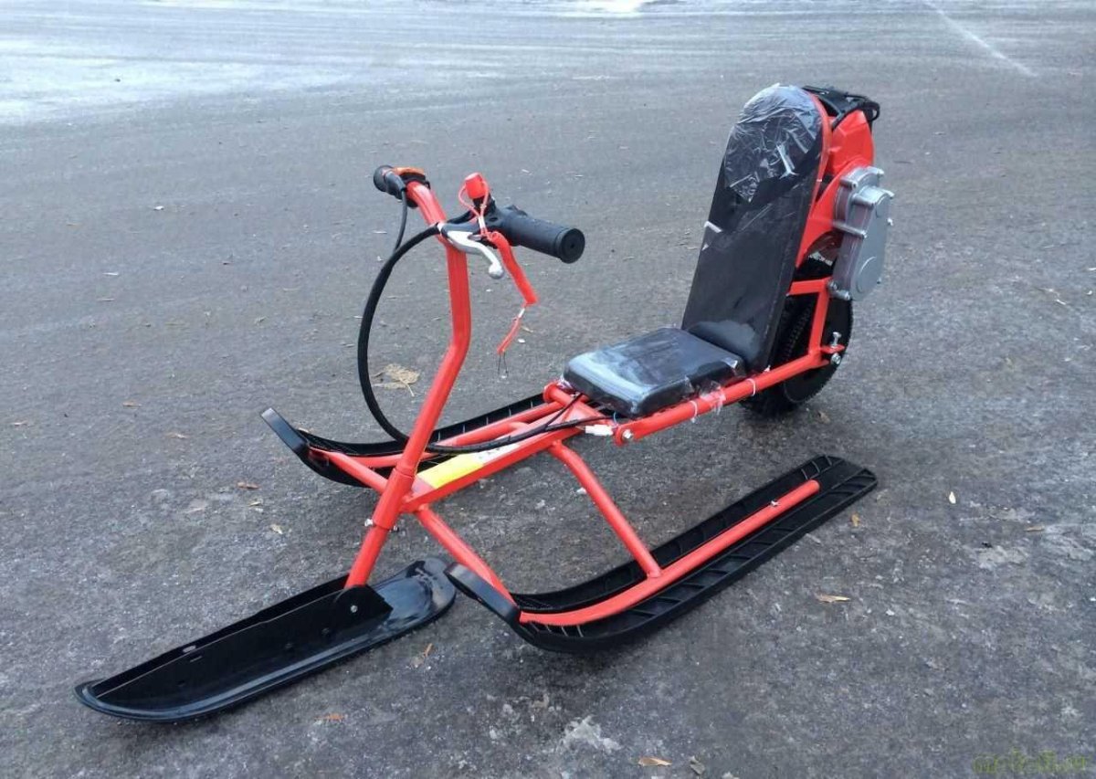 Детский снегоход SNOWRUNNER Max 80