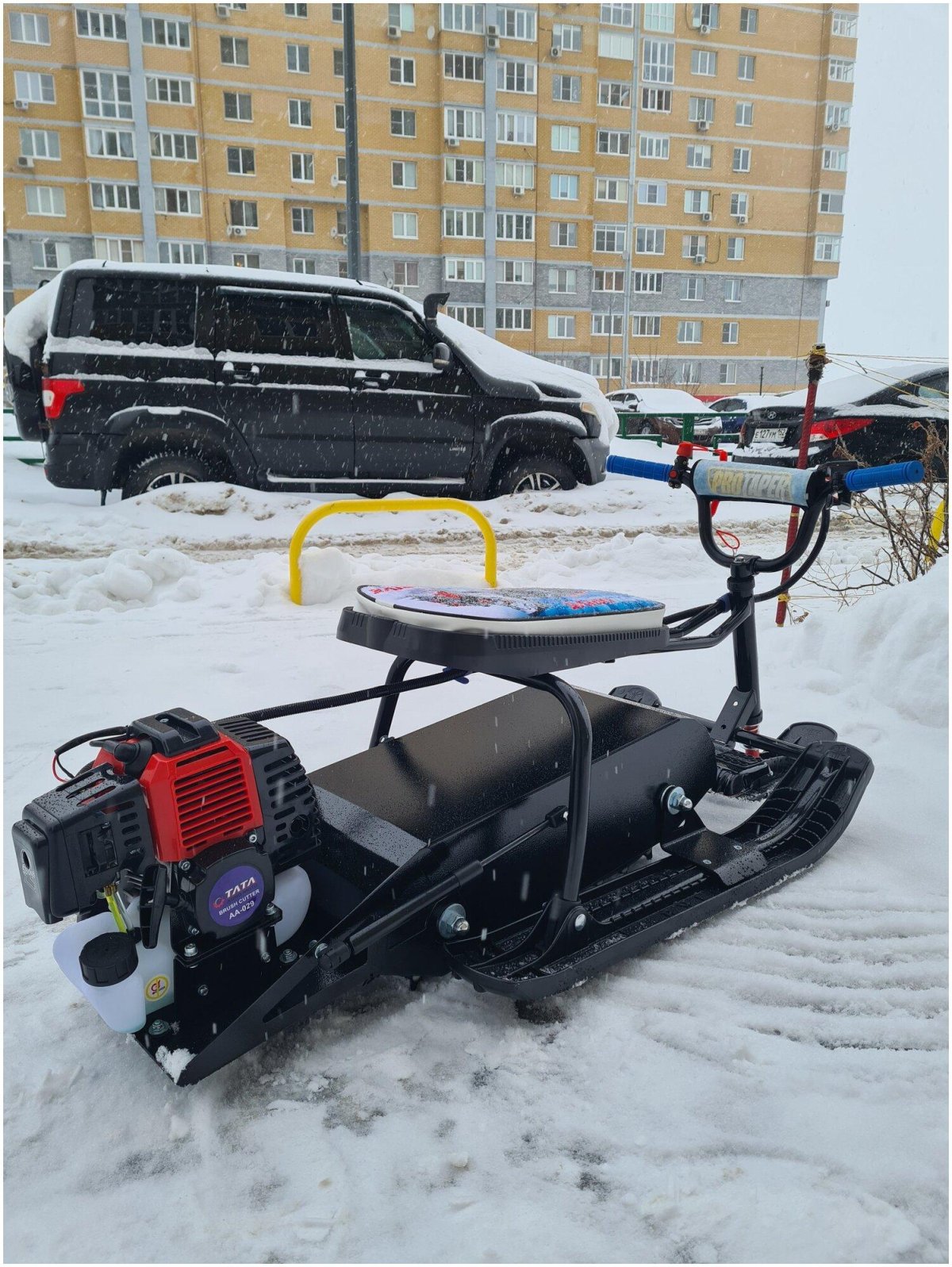 Детский снегоход SNOWRUNNER Max 80