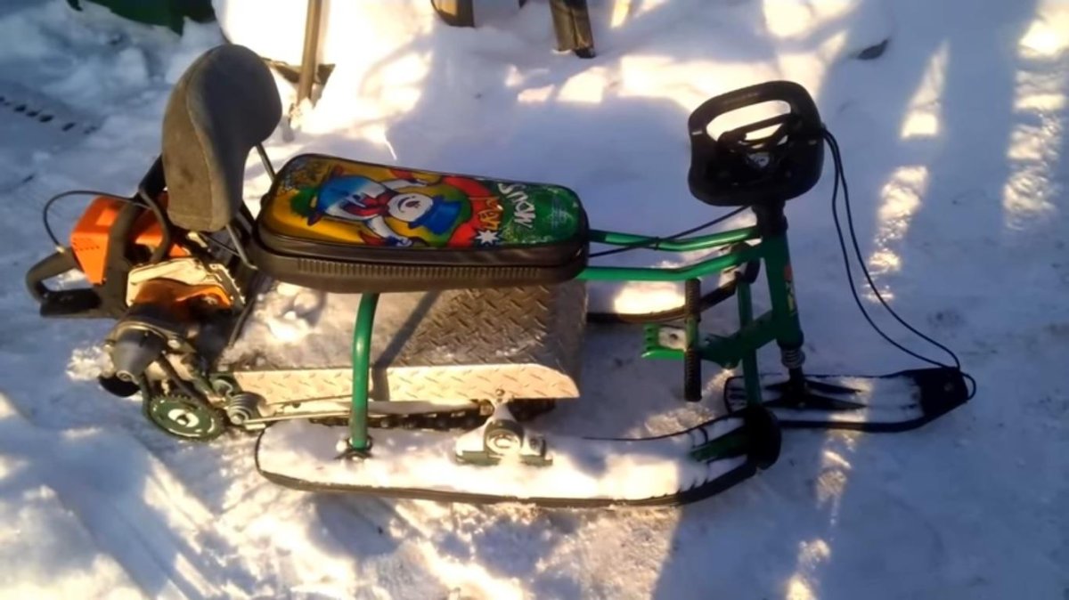 Детский снегокат с двигателем Лифан