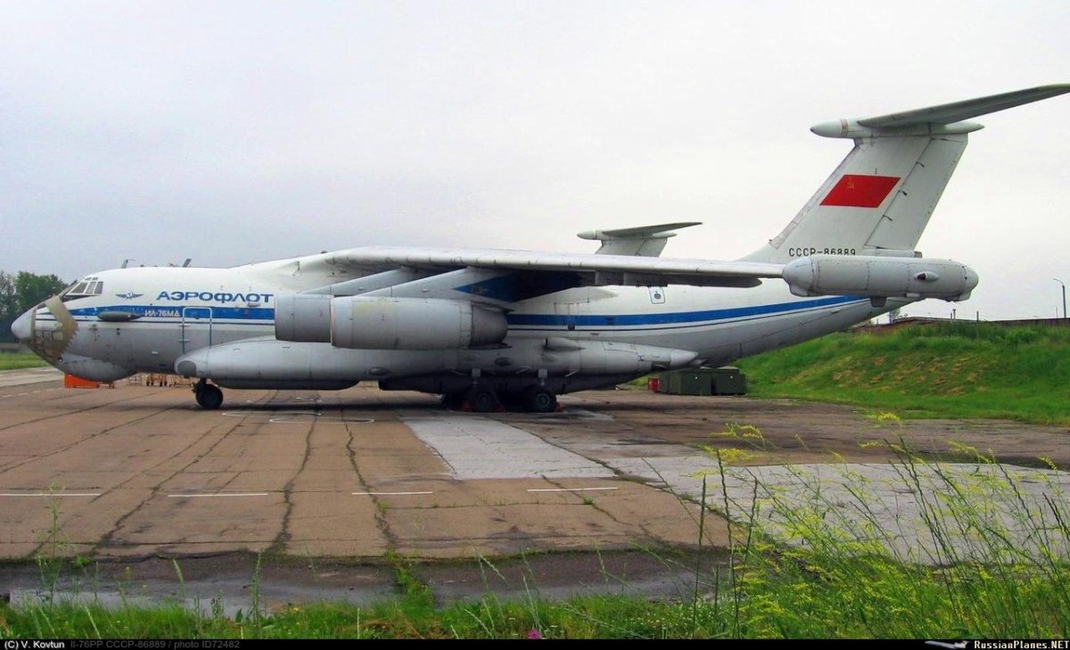 Самолет ил 76 МД
